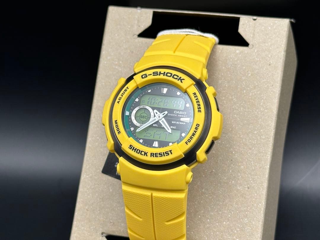 CASIO G-302-9AJF 黄反転液晶 クレイジーイエロー　新品