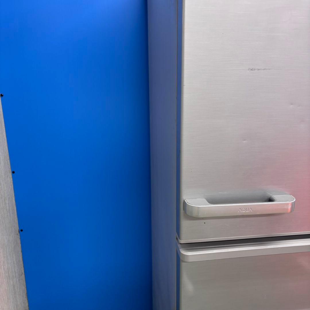 657　関東配送無料　東京発　AQUA　大型冷蔵庫　右開き　300L強　小型