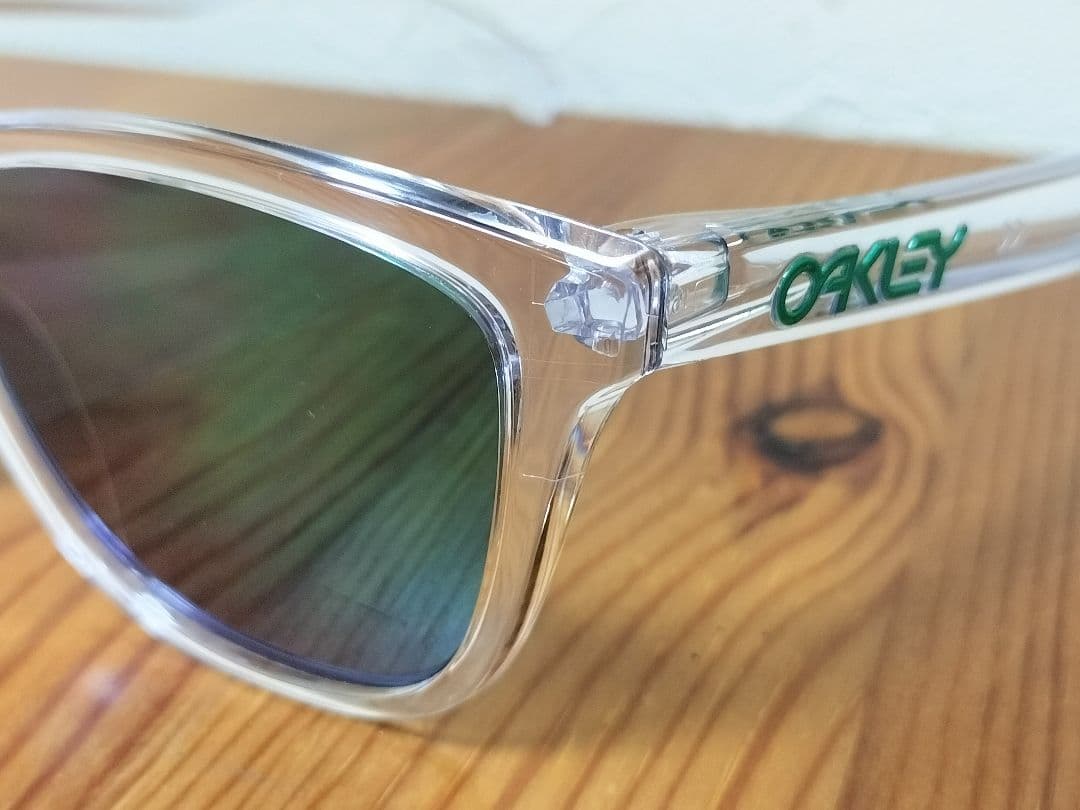 美品 OAKLEY FROGSKINS