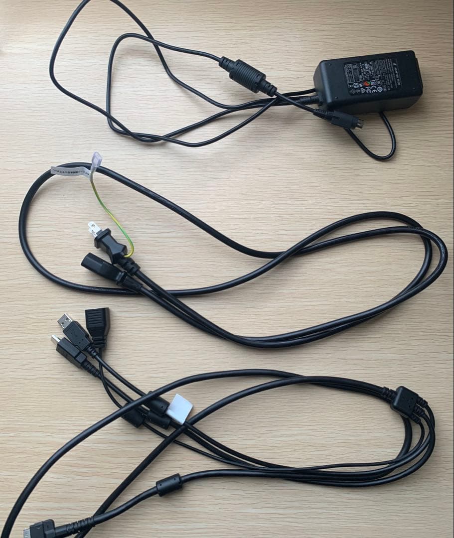 液タブ・ペンタブ Wacom Cintiq16