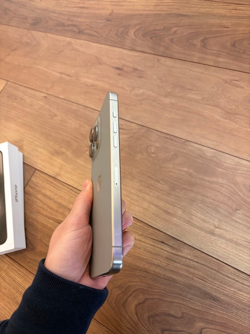 iPhone 15Pro Max【256GB、Natural titanium】