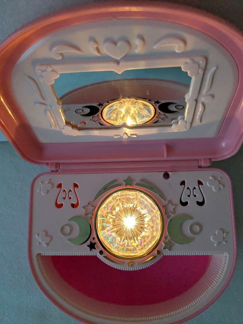 1992年日本製セーラームーンSレインボーオルゴール　 バンダイ　アクセサリー付