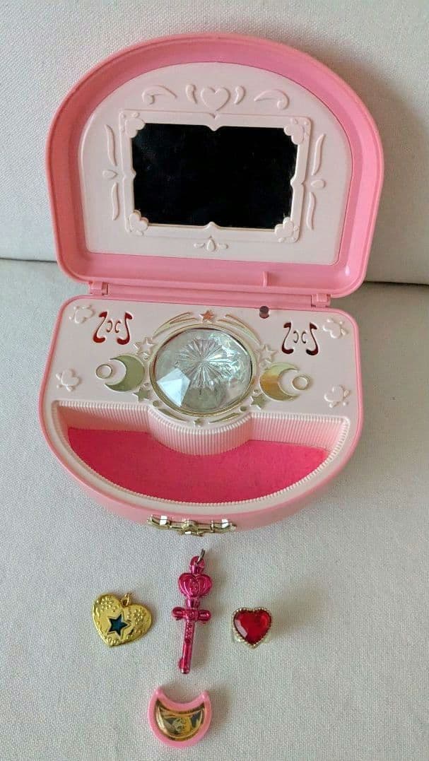 1992年日本製セーラームーンSレインボーオルゴール　 バンダイ　アクセサリー付