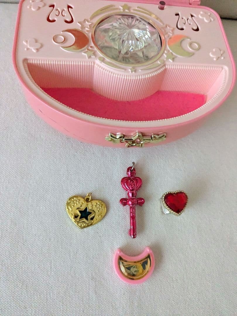 1992年日本製セーラームーンSレインボーオルゴール　 バンダイ　アクセサリー付