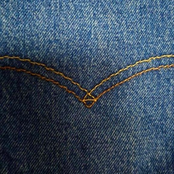 Levi'sお値下げ可能501xx ビッグE赤耳 黒カン Vステッチ 復刻 38