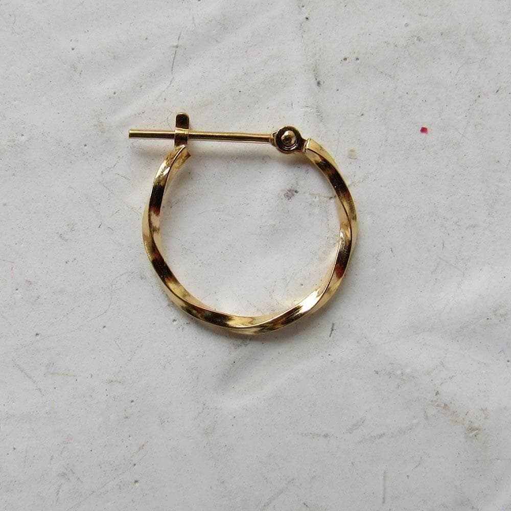 K18 ピアス フープ 18K ツイスト つけっぱなし 片耳 12 12ミリ