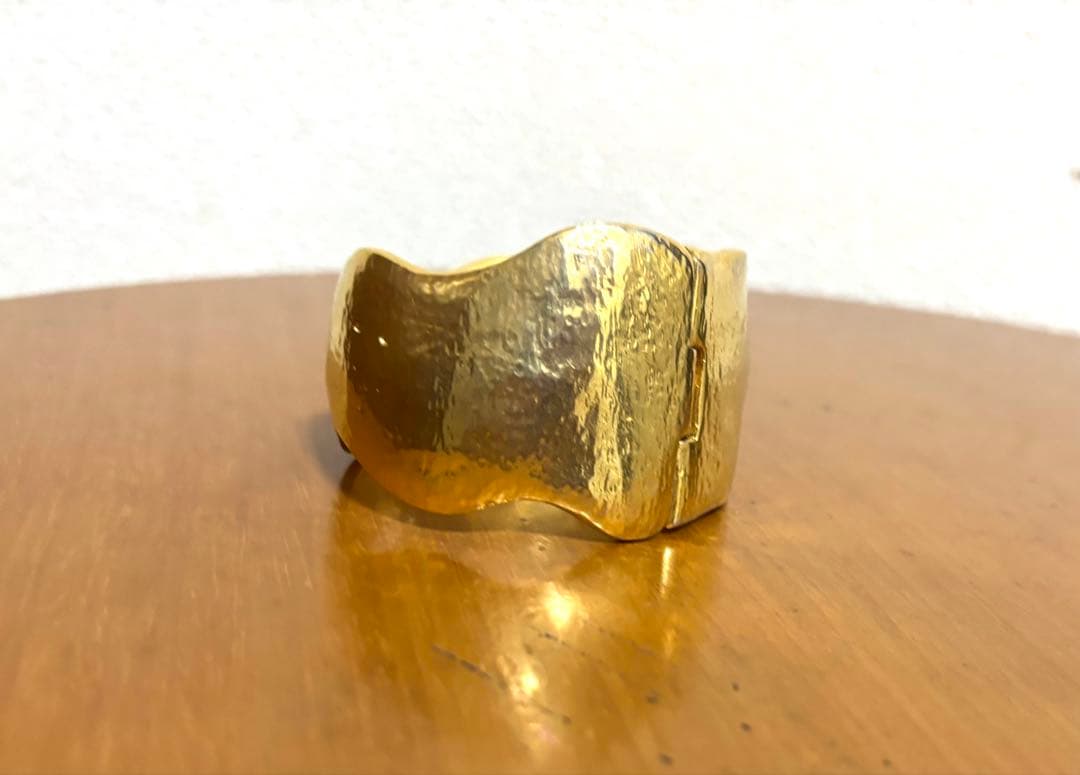 美品 Yves Saint Laurent サンローラン ブレスレット バングル