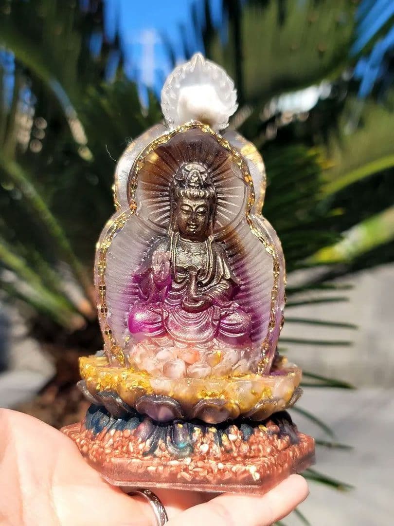 お察し観音　願い想いオルゴナイト