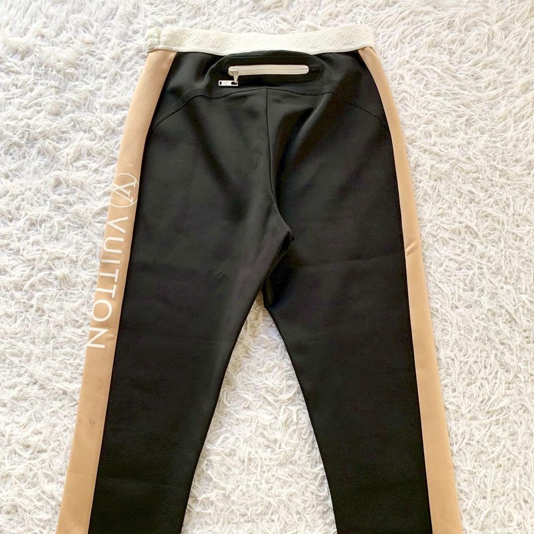 ルイヴィトン　ヴィタミンズ　シャイニー　レギンスパンツ　モノグラム　サイドライン