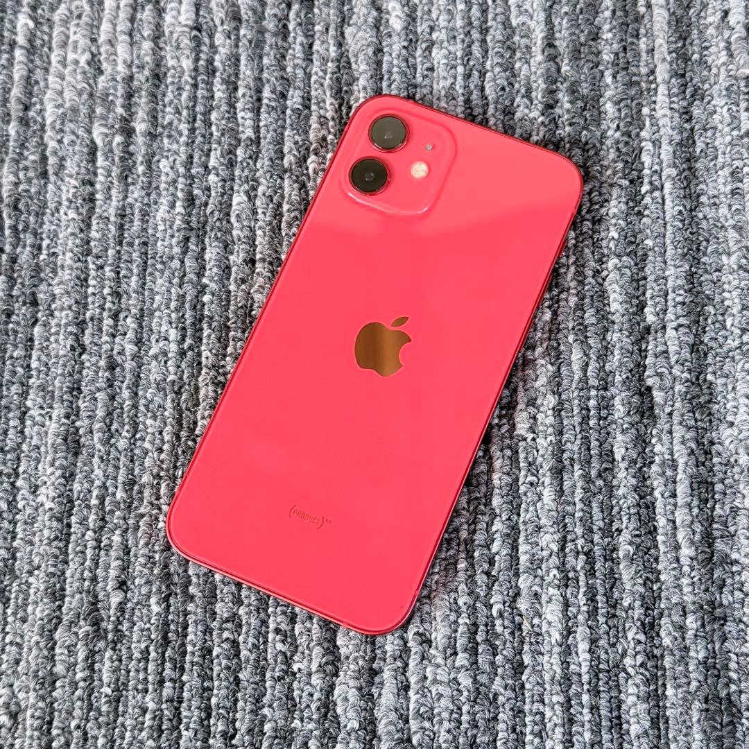 c*ỗ様 【美品】Apple iPhone 12 レッド