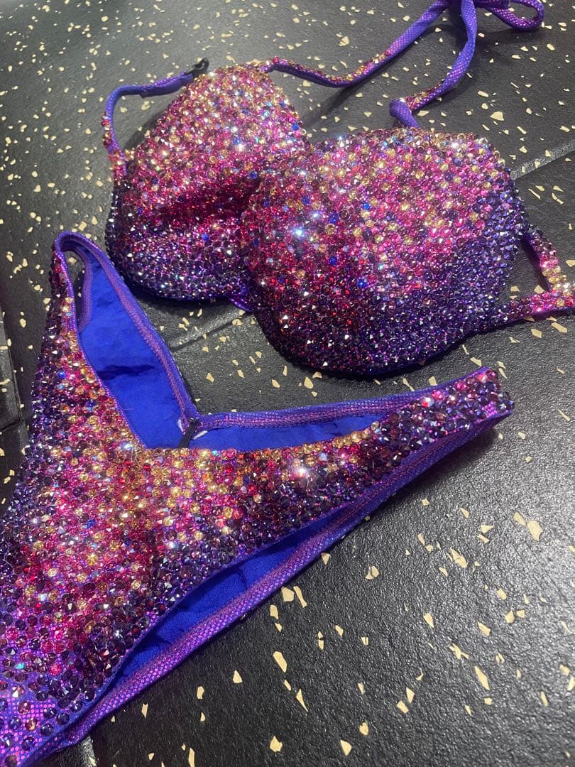 競技用ビキニ　jbbf