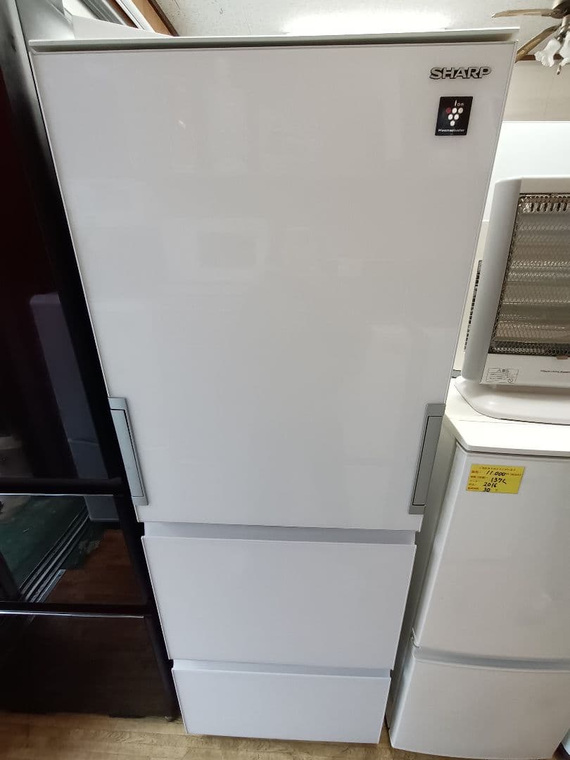 糸の切れた凧 様【超美品】ホワイト冷蔵庫 2022年式　自動製氷機能つき