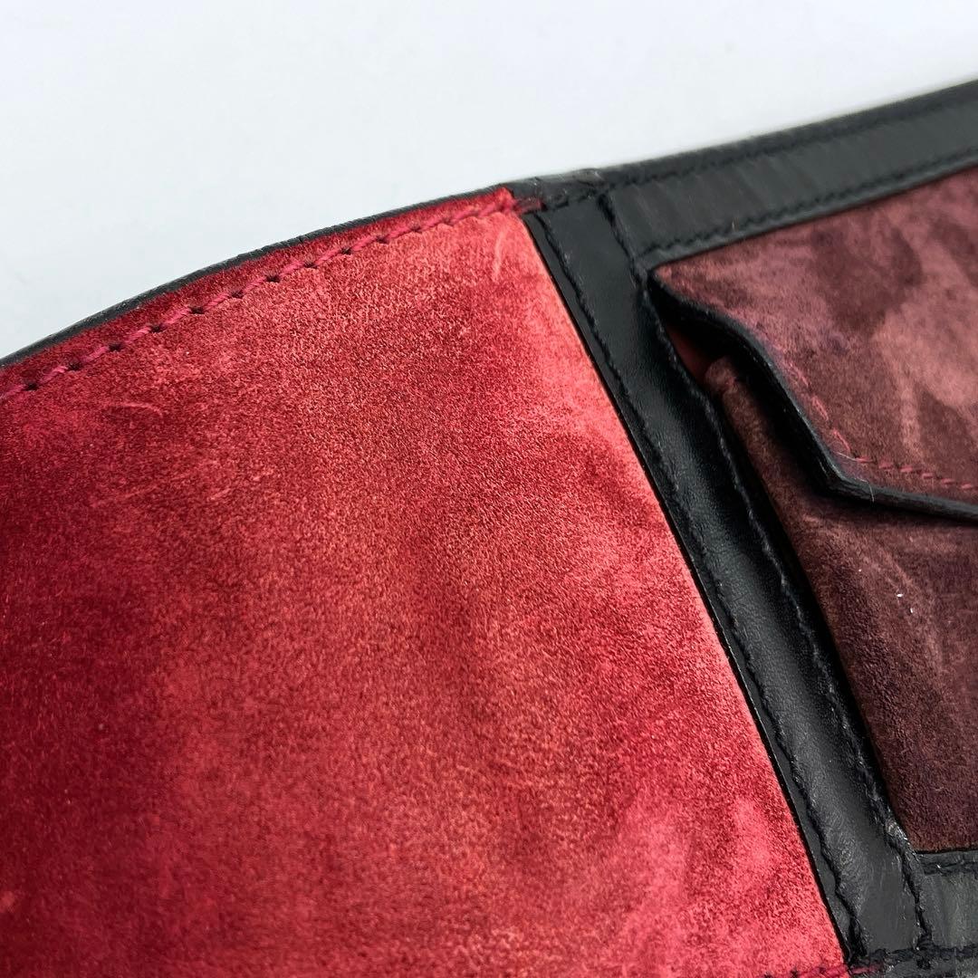 希少【Salvatore Ferragamo】ボディバッグ　ガンチーニ金具