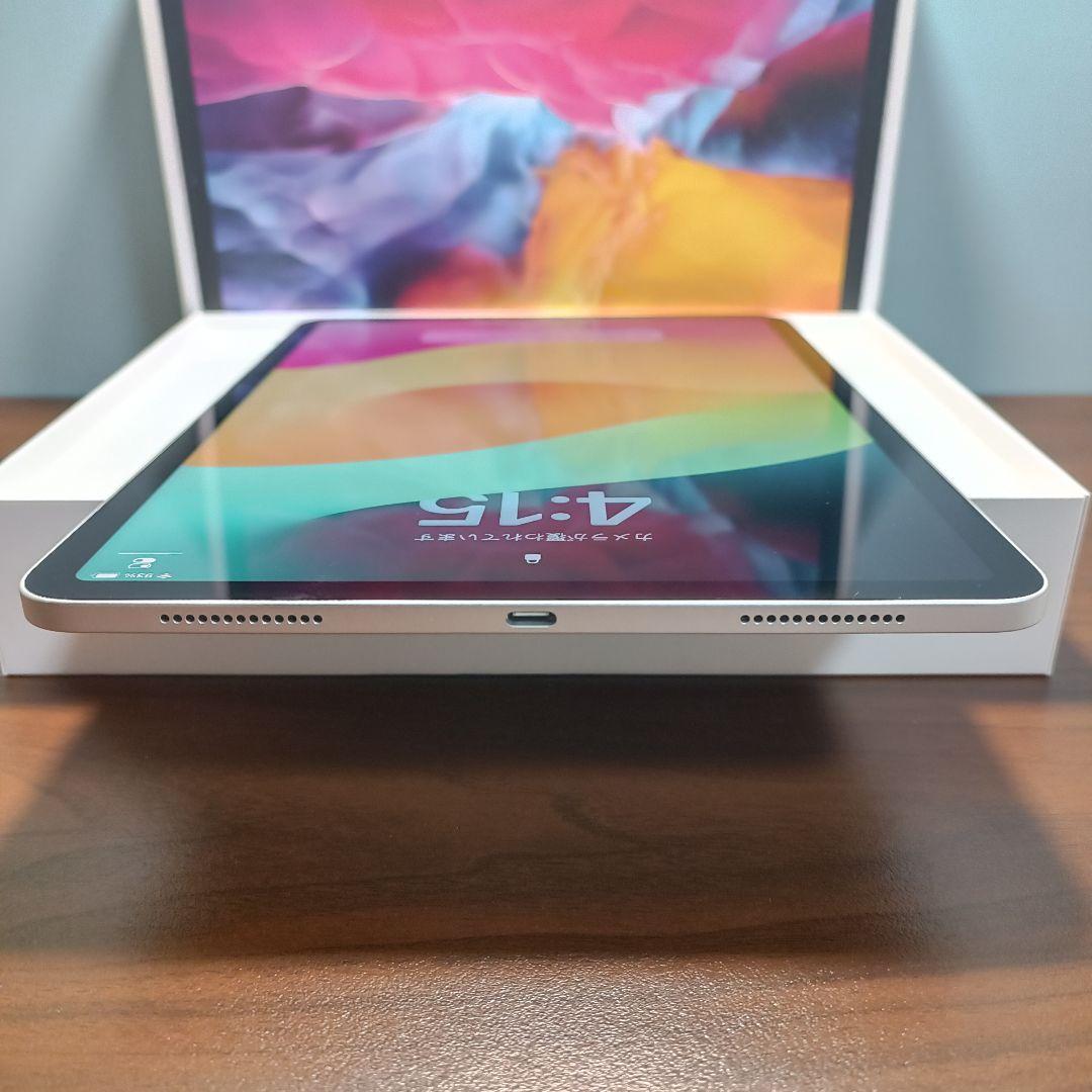 (美品) iPad Pro 11 第2世代 256GB キーボード付き[15]
