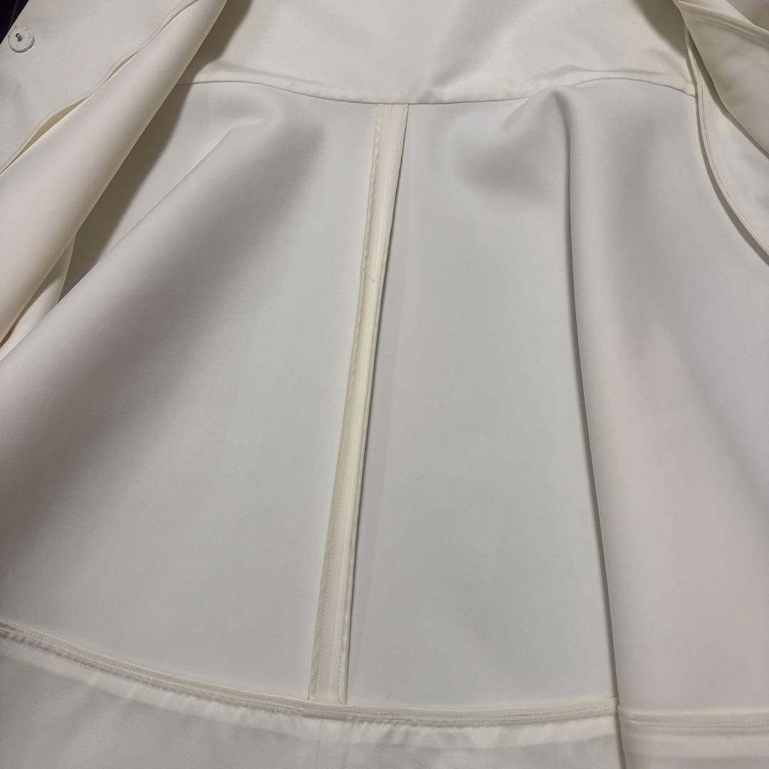 バムLE PHIL ホワイト ノースリーブ ベスト