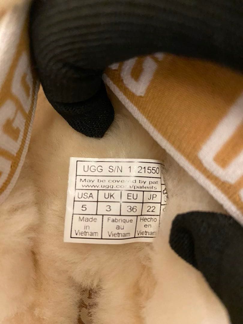 美品　希少　UGG W DISCO CROSS SLIDE アグ ボアサンダル