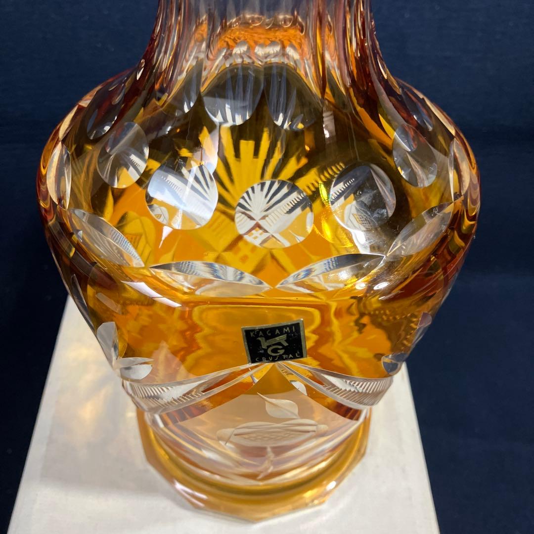 各務クリスタル　「琥珀色の花瓶」色被せ硝子　クリスタル琥珀の煌シリーズ