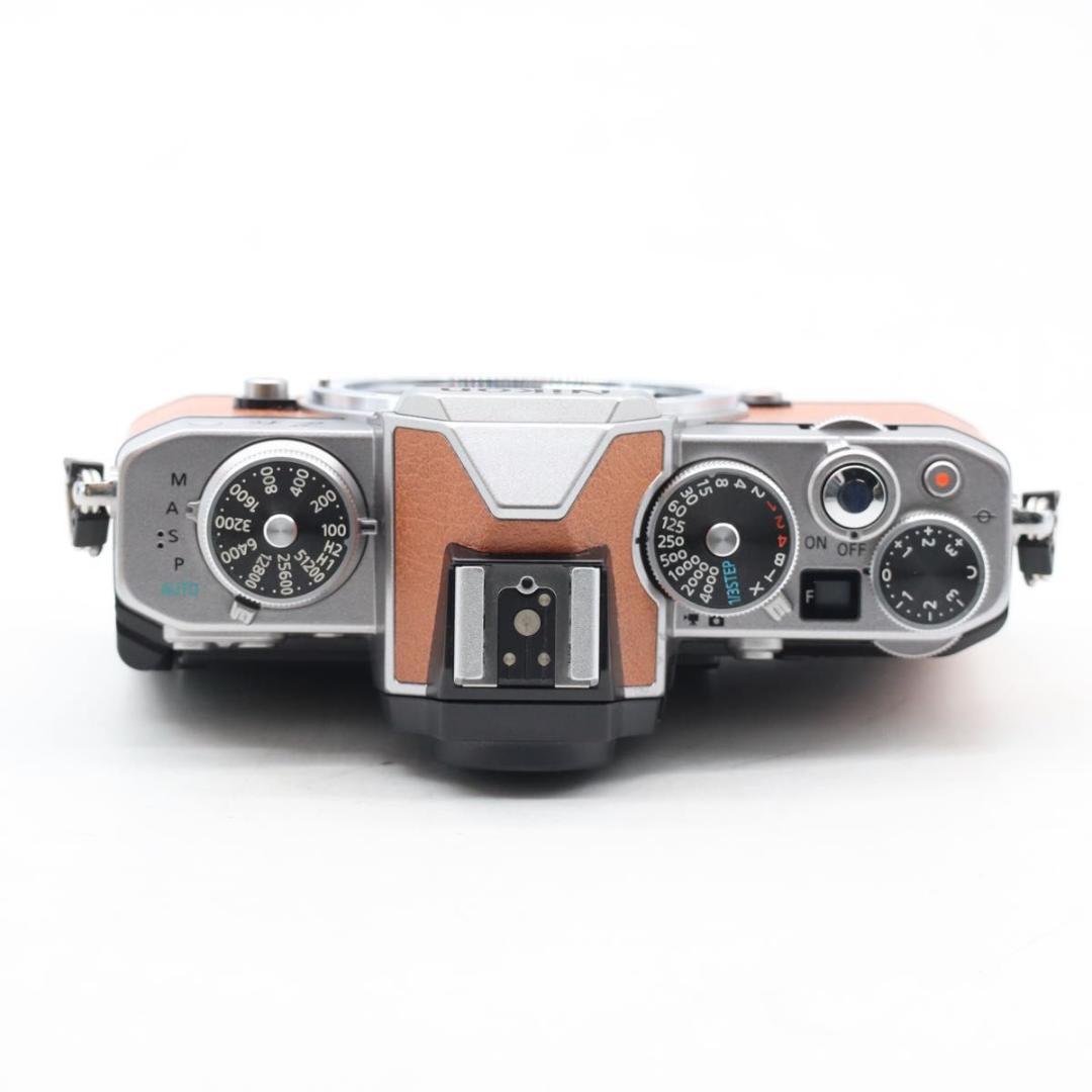 【ショット数78回】Nikon Z fc ボディ アンバーブラウン