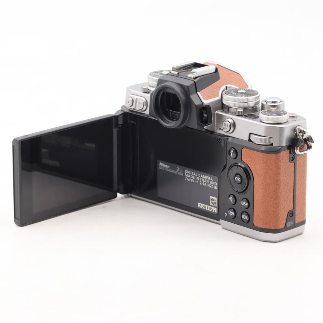 【ショット数78回】Nikon Z fc ボディ アンバーブラウン