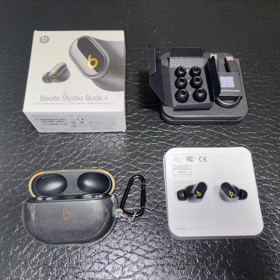 美品　Apple Beats Studio Buds + ブラックゴールド