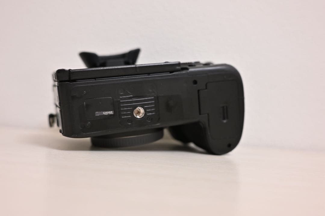 美品】SONY α9Ⅲ ミラーレスカメラ 本体 スキンシール付き