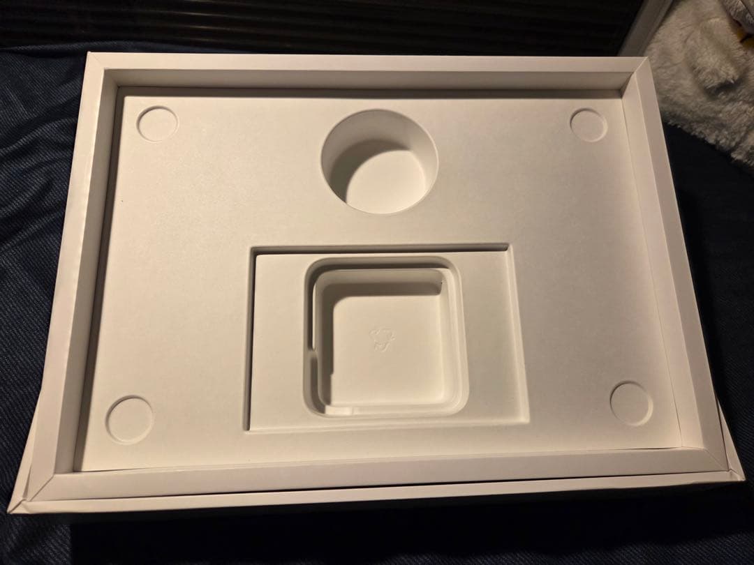 MacBook Pro 2020年　13.0インチ　16GB/1TB