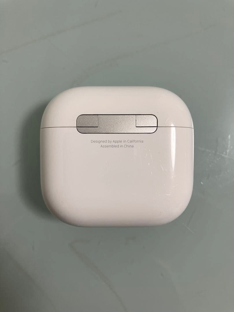 AirPods 4 ノイズキャンセリング