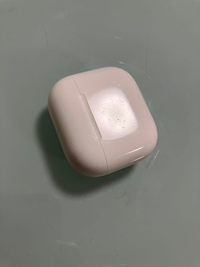 AirPods 4 ノイズキャンセリング