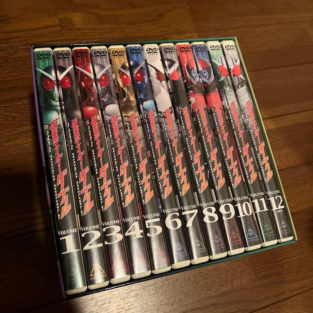 大特価！　仮面ライダーダブル　DVD 12巻セット　美品　中身のカード未開封