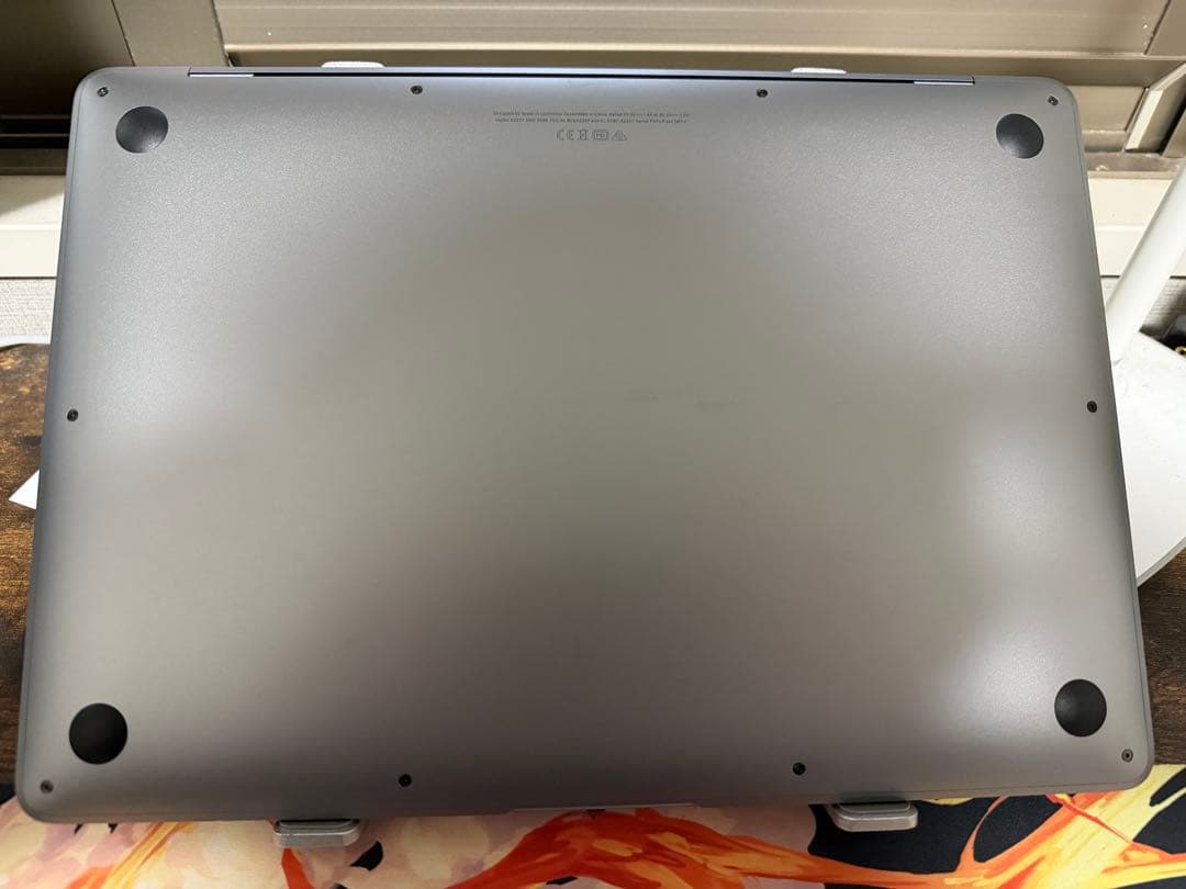 【美品】M1 MacBook Air 13インチスペースグレー 8gb256gb