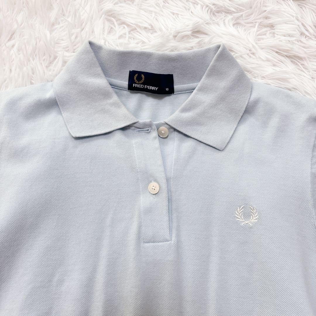 希少✨FREDPERRY フレッドペリー　プリーツ 切り替え ポロシャツ 水色