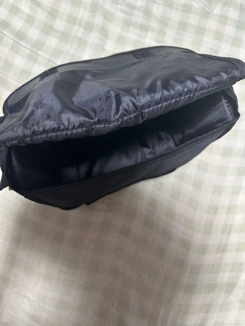 かや　カメラバッグ