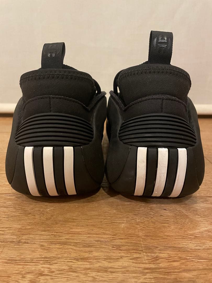 adidas／HARDEN8／ハーデン8／白黒