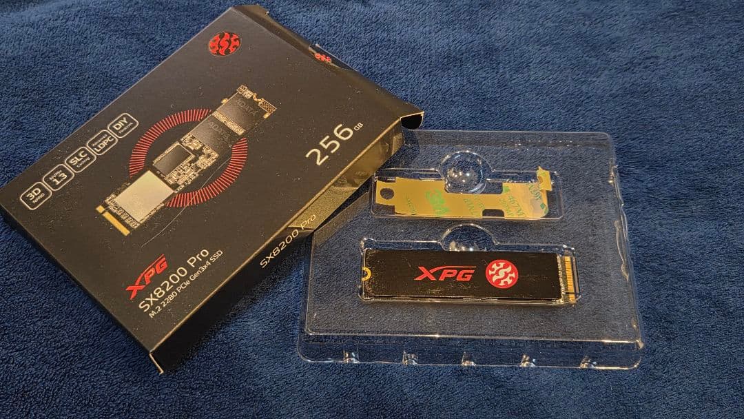 内蔵型SSD XPG SX8200 Pro 256GB M.2 SSD