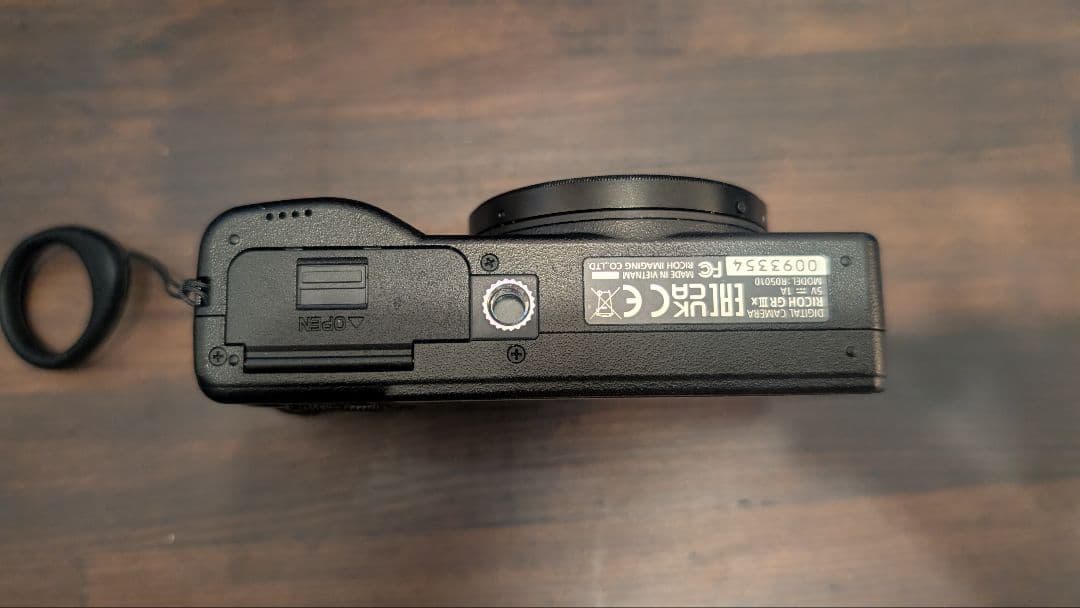 RICOH GR IIIx ケーブル・電源アダプター無し