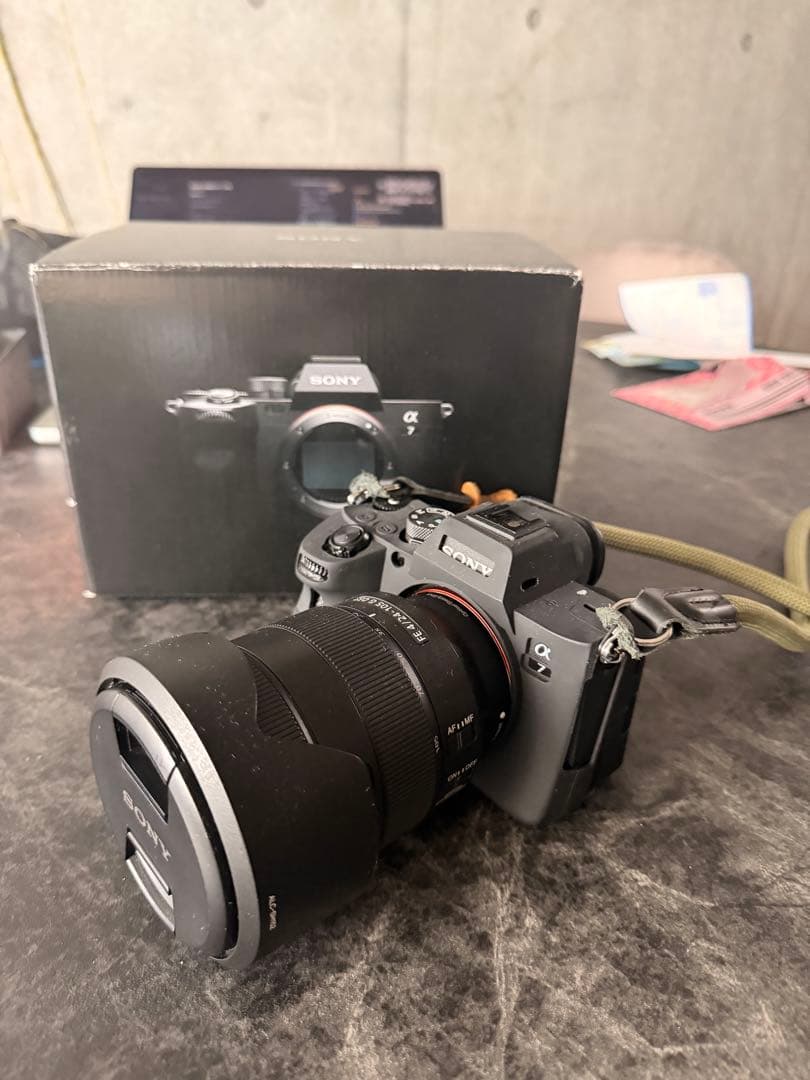 ゆ*様 SONY α7IV＋24-105mm F4G OSS 元箱/1TB付