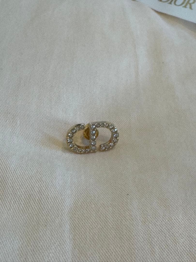 DIOR 正規品　ピアス　片耳のみ