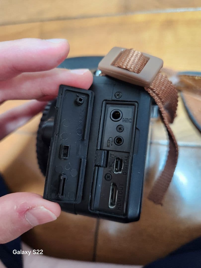 Canon キヤノン EOS Kiss X4　ダブルズームレンズキット