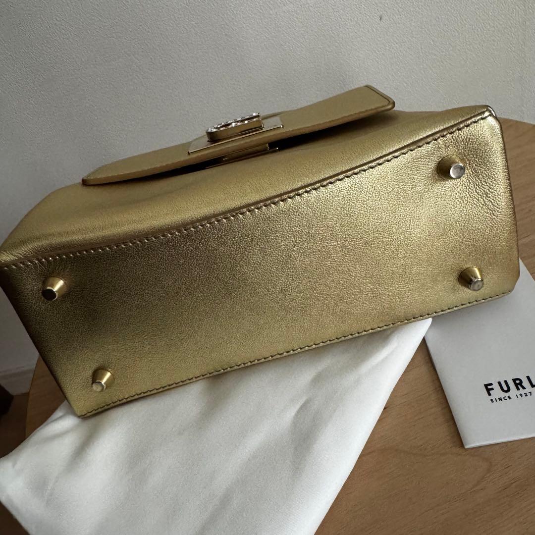 新品■フルラFURLA■トップハンドルバッグ■ゴールド