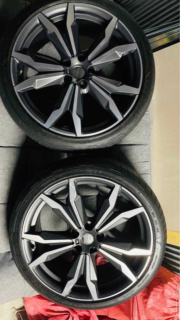 20インチ スポークデザイン ホイールセット