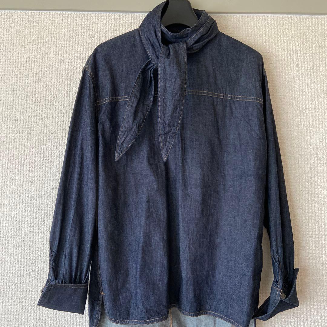 ミュベールのデニムシャツ