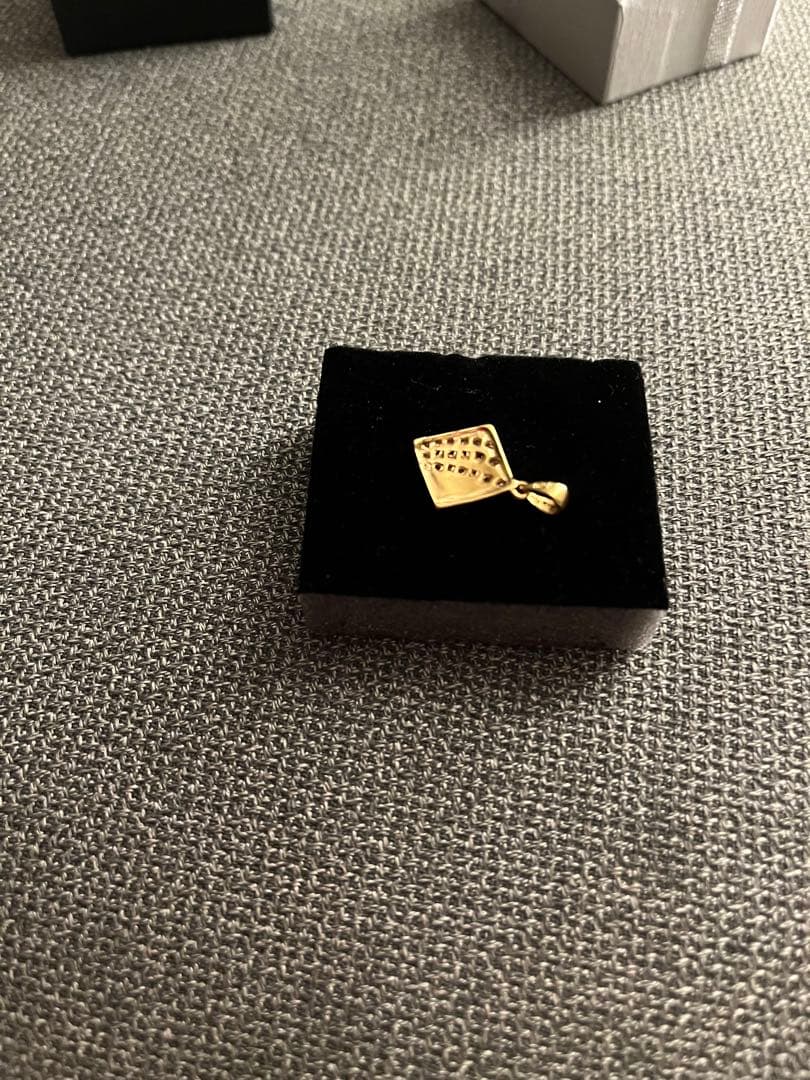 Ｋ１８ダイヤモンドペンダントトップ2.６グラム値下げしました