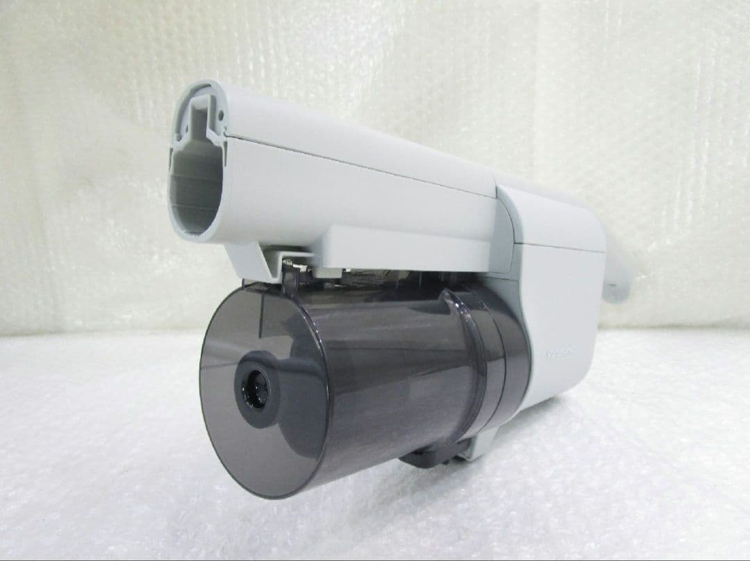 ほぼ未使用 Panasonicコードレスクリーナー 掃除機 MC-SB34J-G