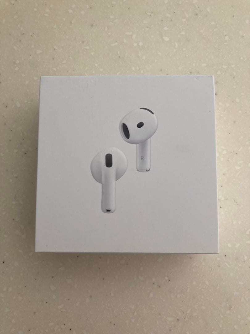 【未使用】AirPods 4 ​​​​​​​アクティブノイズキャンセリング