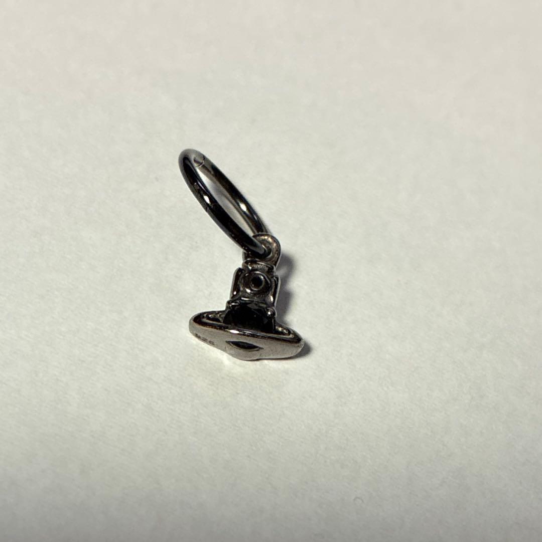 ヴィヴィアンウエストウッド オーブ ピアス nina ブラック