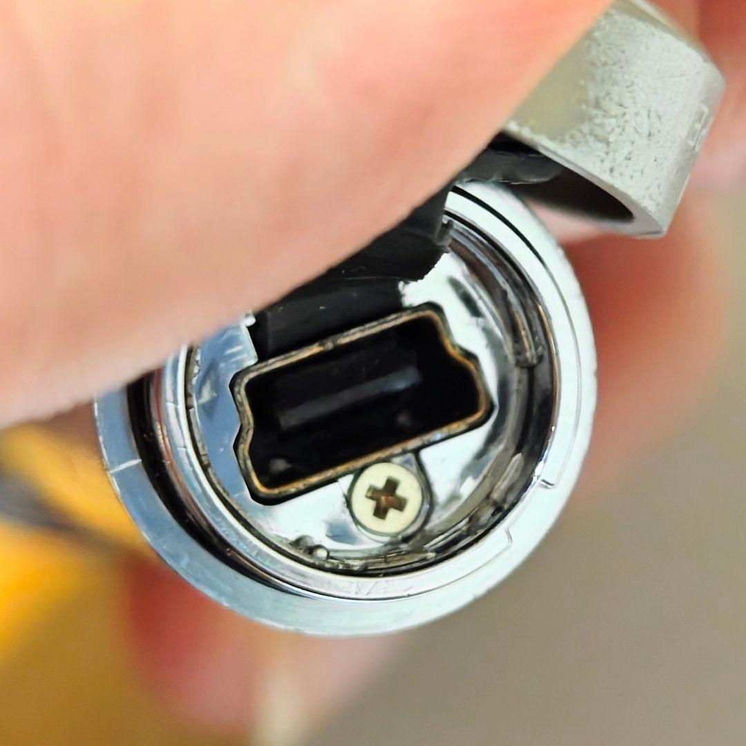 Sony デジタルオーディオプレーヤー 　ウォークマン　NW-S203F