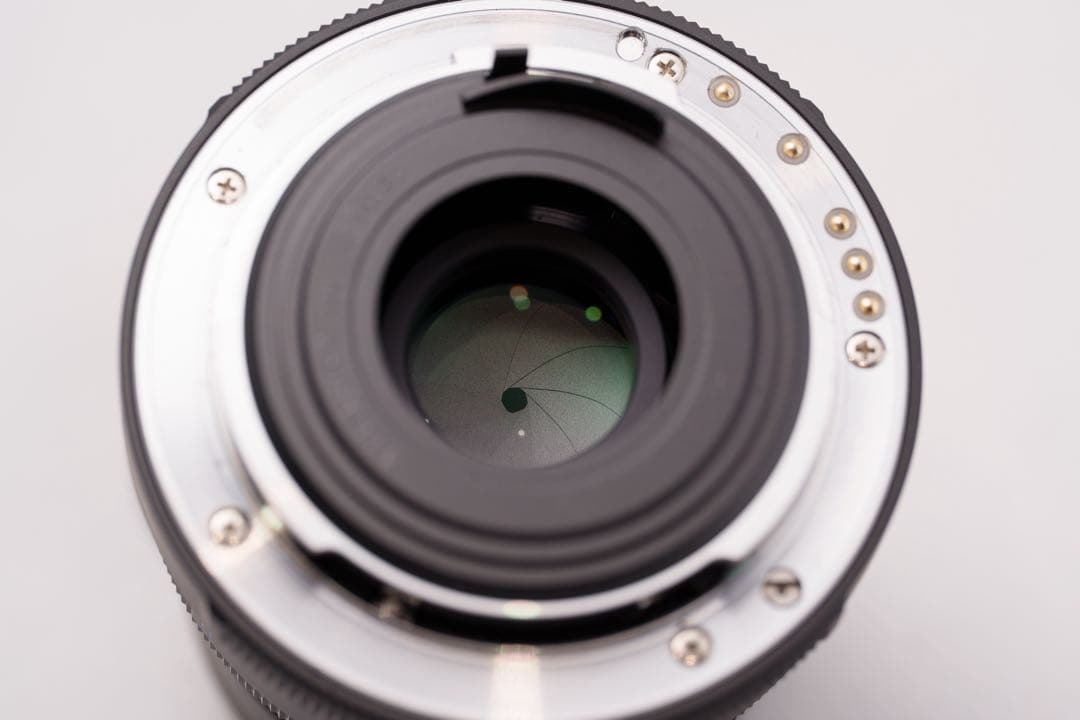 PENTAX HD DA 70mm F2.4 Limited ブラック