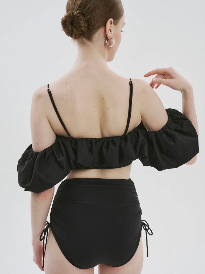 the toe/フリルデザイン ブラック セパレート水着