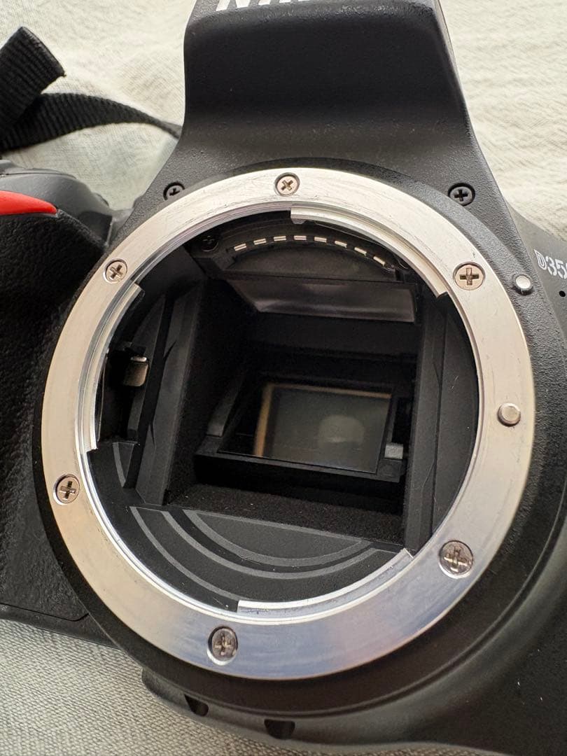 Nikon D3500 デジタル一眼レフカメラ