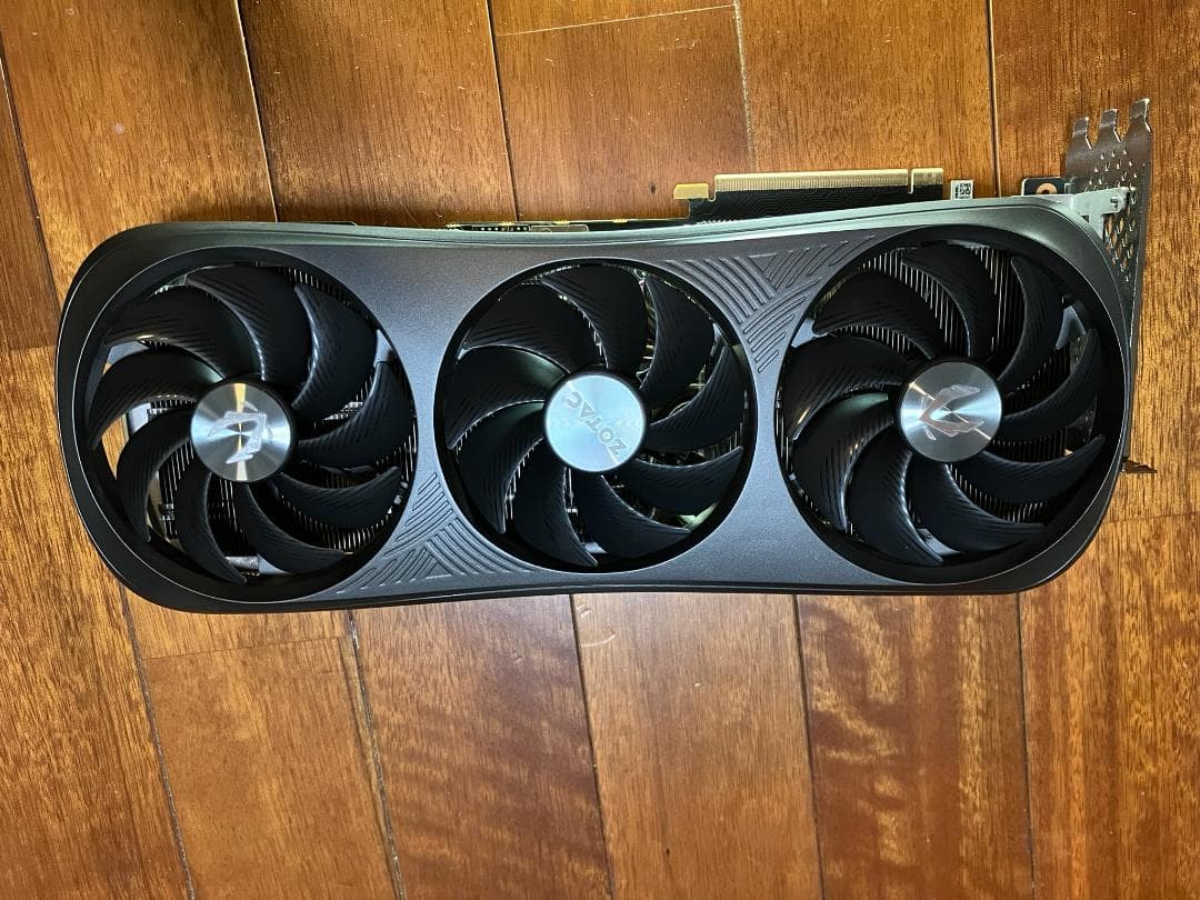 グラフィックボード・グラボ・ビデオカード ZOTAC GeForce RTX 4080 16GB Trinity OC